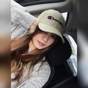 Meet your Posher, Anne